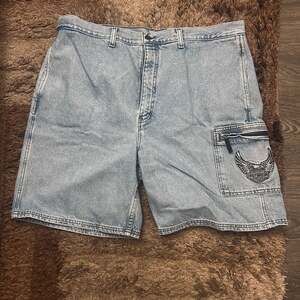 Harley-Davidson Vintage Embroidered Wing Logo Denim Carpenter Shorts